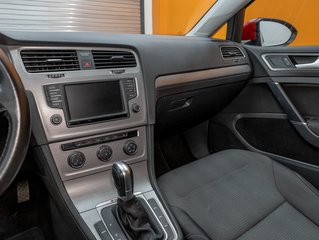 2017 Volkswagen GOLF SPORTWAGEN in St-Jérôme, Quebec - 17 - w320h240px
