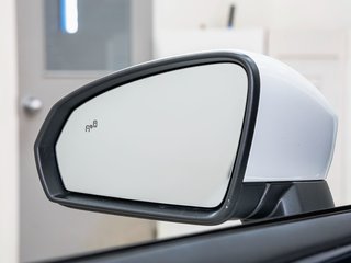 Volkswagen Taos  2022 à St-Jérôme, Québec - 32 - w320h240px