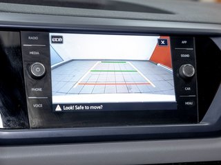 Volkswagen Taos  2022 à St-Jérôme, Québec - 18 - w320h240px