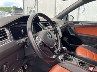 2019 Volkswagen Tiguan in St-Jérôme, Quebec - 5 - w320h240px