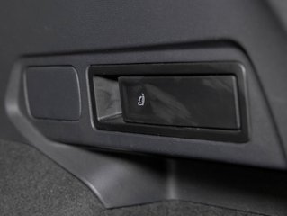 2020 Volkswagen Tiguan in St-Jérôme, Quebec - 35 - w320h240px