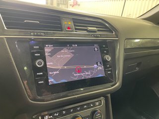 2020 Volkswagen Tiguan in St-Jérôme, Quebec - 4 - w320h240px