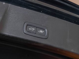 Volvo XC40  2022 à St-Jérôme, Québec - 32 - w320h240px