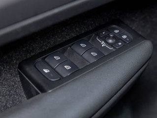 Volvo XC40  2022 à St-Jérôme, Québec - 26 - w320h240px