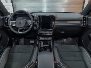 Volvo XC40  2022 à St-Jérôme, Québec - 12 - w320h240px