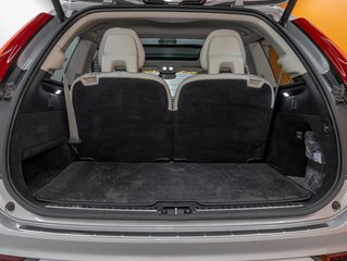 2023 Volvo XC90 in St-Jérôme, Quebec - 36 - w320h240px