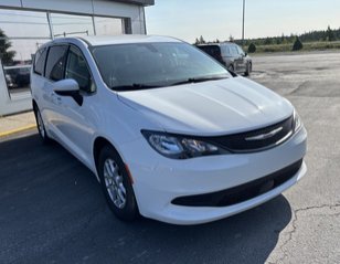 2022 Chrysler Grand Caravan SXT in Gander, Newfoundland and Labrador - 4 - w320h240px