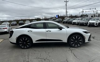 2023 Toyota CROWN Platinum in Gander, Newfoundland and Labrador - 5 - w320h240px