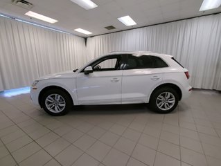 2018 Audi Q5 Komfort in Dartmouth, Nova Scotia - 5 - w320h240px
