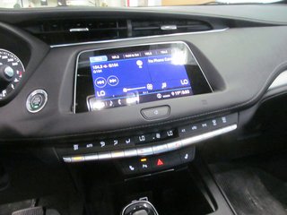 2020 Cadillac XT4 AWD Premium Luxury in Dartmouth, Nova Scotia - 6 - w320h240px