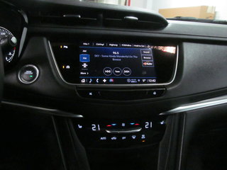 2024 Cadillac XT5 AWD Luxury in Dartmouth, Nova Scotia - 6 - w320h240px