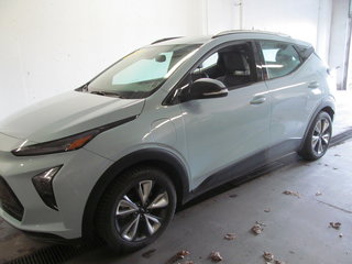 2022 Chevrolet BOLT EUV LT in Dartmouth, Nova Scotia - 2 - w320h240px