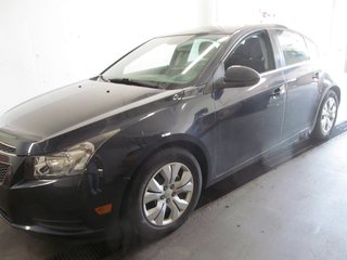 2014 Chevrolet Cruze 1LT in Dartmouth, Nova Scotia - 2 - w320h240px