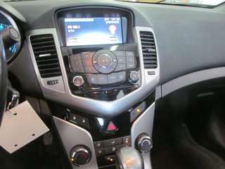 2014 Chevrolet Cruze 1LT in Dartmouth, Nova Scotia - 6 - w320h240px