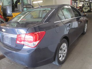 2014 Chevrolet Cruze 1LT in Dartmouth, Nova Scotia - 4 - w320h240px