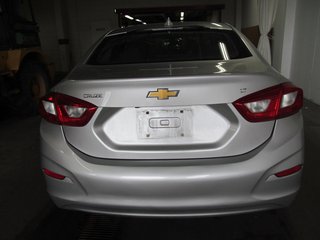 2017 Chevrolet Cruze LT in Dartmouth, Nova Scotia - 3 - w320h240px