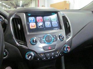 2017 Chevrolet Cruze LT in Dartmouth, Nova Scotia - 6 - w320h240px