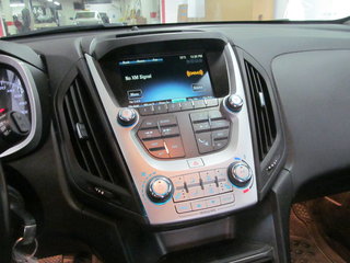 2017 Chevrolet Equinox Premier in Dartmouth, Nova Scotia - 6 - w320h240px