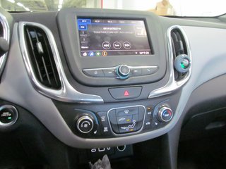 2020 Chevrolet Equinox LS in Dartmouth, Nova Scotia - 6 - w320h240px