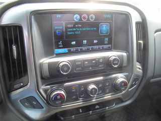 2016 Chevrolet Silverado 1500 LT in Dartmouth, Nova Scotia - 6 - w320h240px
