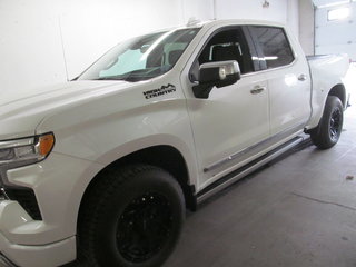 2023 Chevrolet Silverado 1500 High Country in Dartmouth, Nova Scotia - 2 - w320h240px