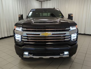 2022 Chevrolet Silverado 3500HD High Country in Dartmouth, Nova Scotia - 3 - w320h240px
