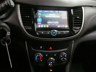 2018 Chevrolet Trax LT in Dartmouth, Nova Scotia - 6 - w320h240px