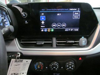 2025 Chevrolet Trax LS in Dartmouth, Nova Scotia - 6 - w320h240px