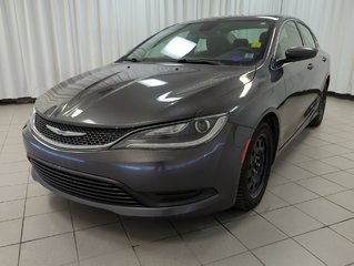 2015 Chrysler 200 LX in Dartmouth, Nova Scotia - 4 - w320h240px