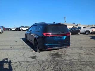 2022 Chrysler Pacifica Touring L AWD Leather *GM Certified* in Dartmouth, Nova Scotia - 6 - w320h240px