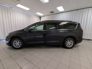 2022 Chrysler Pacifica Touring L in Dartmouth, Nova Scotia - 5 - w320h240px