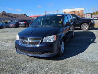 2013  Grand Caravan SE in Dartmouth, Nova Scotia - 4 - w320h240px