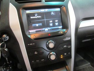 2014 Ford Explorer XLT in Dartmouth, Nova Scotia - 6 - w320h240px