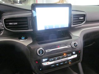 2020 Ford Explorer XLT in Dartmouth, Nova Scotia - 6 - w320h240px