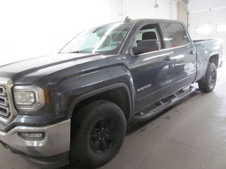 2017 GMC Sierra 1500 SLE in Dartmouth, Nova Scotia - 2 - w320h240px