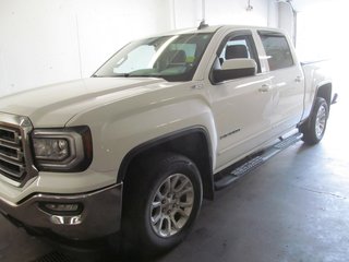 2017 GMC Sierra 1500 SLE in Dartmouth, Nova Scotia - 2 - w320h240px