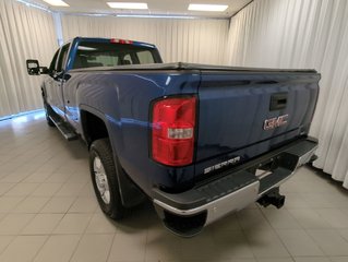 2017 GMC Sierra 2500HD SLT in Dartmouth, Nova Scotia - 6 - w320h240px