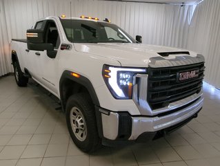 2024 GMC Sierra 3500HD Pro in Dartmouth, Nova Scotia - 2 - w320h240px