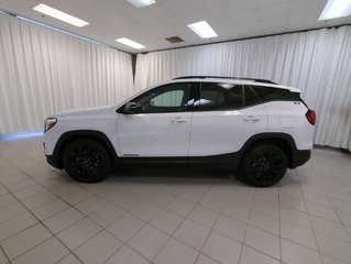 2021 GMC Terrain SLE in Dartmouth, Nova Scotia - 5 - w320h240px