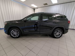 2022 GMC Terrain SLT in Dartmouth, Nova Scotia - 5 - w320h240px
