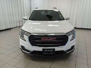 2023 GMC Terrain SLE in Dartmouth, Nova Scotia - 3 - w320h240px