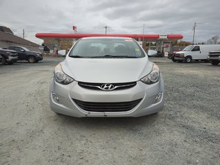 2013 Hyundai Elantra GLS in Dartmouth, Nova Scotia - 3 - w320h240px