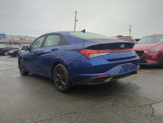 2023 Hyundai Elantra Preferred *GM Certified* in Dartmouth, Nova Scotia - 6 - w320h240px