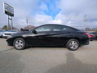 2024 Hyundai Elantra Essential *GM Certified* in Dartmouth, Nova Scotia - 5 - w320h240px