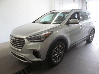 2018 Hyundai Santa Fe XL BASE in Dartmouth, Nova Scotia - 2 - w320h240px