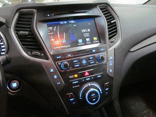 2018 Hyundai Santa Fe XL Limited in Dartmouth, Nova Scotia - 6 - w320h240px