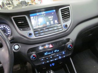 2017 Hyundai Tucson Limited in Dartmouth, Nova Scotia - 6 - w320h240px