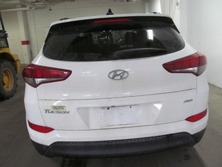 2018 Hyundai Tucson SE in Dartmouth, Nova Scotia - 3 - w320h240px