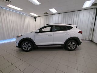 2018 Hyundai Tucson SE in Dartmouth, Nova Scotia - 5 - w320h240px