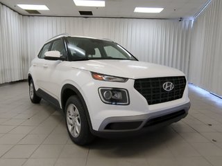 2023 Hyundai Venue Preferred in Dartmouth, Nova Scotia - 2 - w320h240px